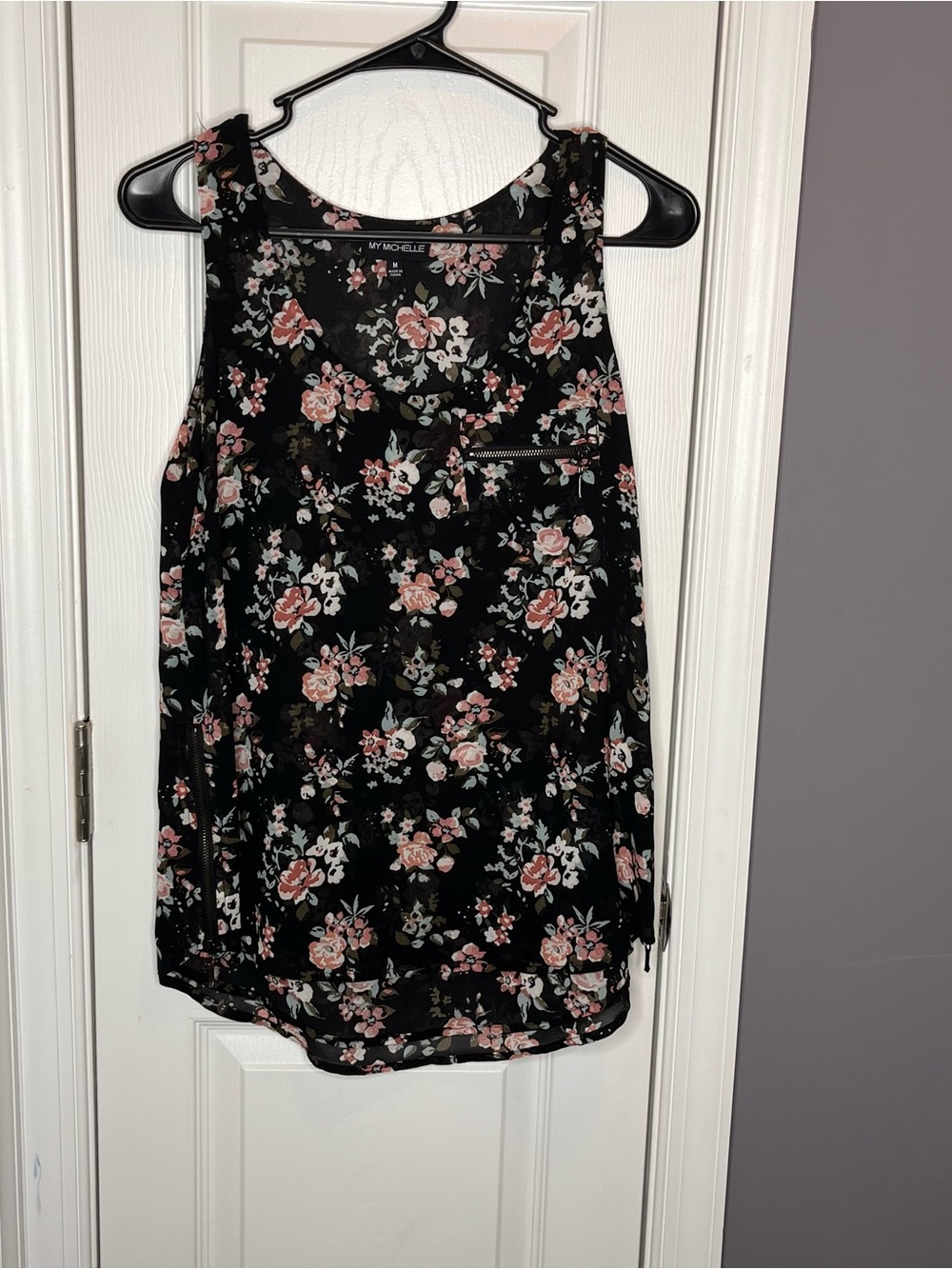 MY MICHELLE Black Floral Sleeveless Top - Pink Floral Print